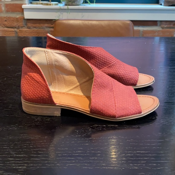 Red sandal - 9 - Picture 3 of 4